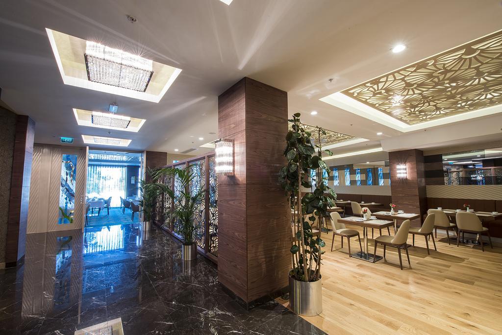 Готель Ramada By Wyndham Gemli̇K Gemlik Екстер'єр фото
