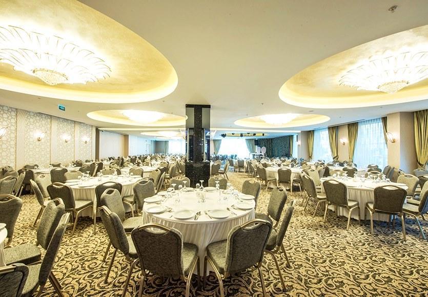 Готель Ramada By Wyndham Gemli̇K Gemlik Екстер'єр фото